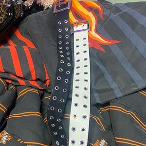 Amazon Essentials Dual-Tone Women's Belts - Black and White